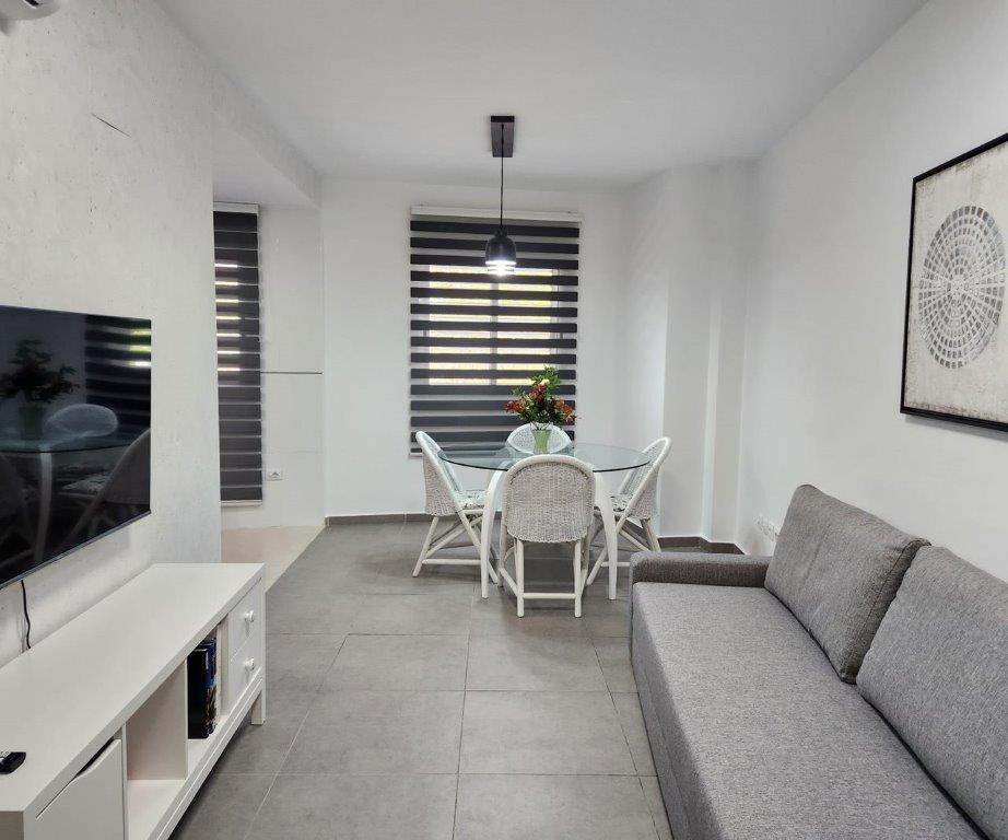 sala alquiler apartamento alqueries